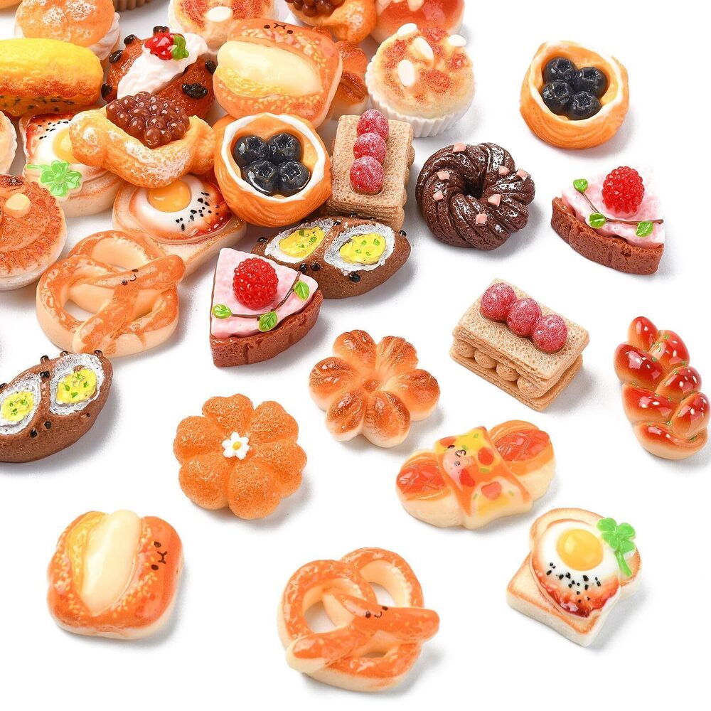 6075 50pcs Colorful Imitation Food Resin Cabochons Bread Cookies Cupcake